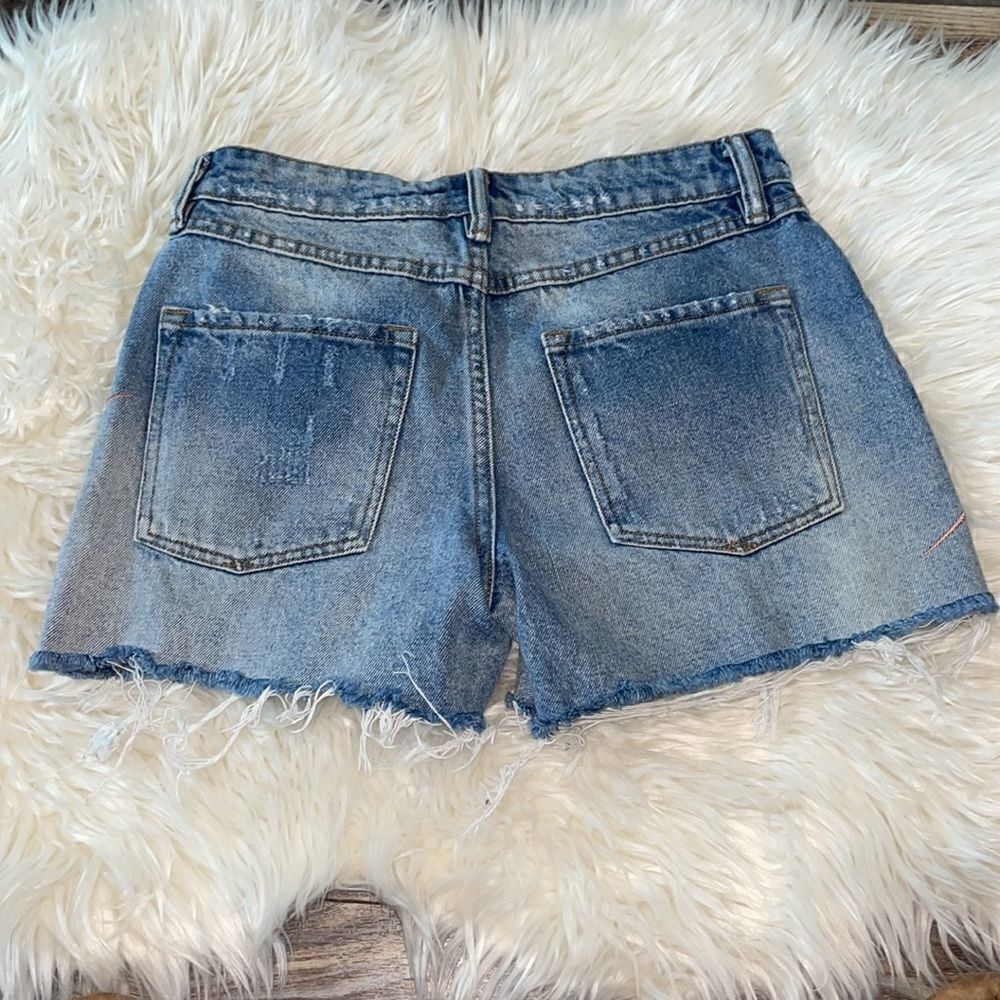 ALLSAINTS Pam Birds Embroidered Denim Shorts in Indigo Blue - Picture 6 of 9